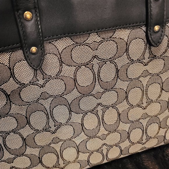 Coach denim look tote with coach chain. Includes chain extender - Picture 11 of 13